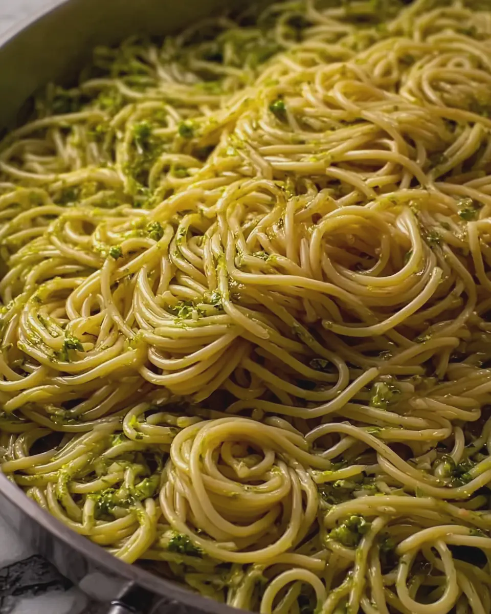 Pasta with Olive Oil and Garlic Aglio e Olio