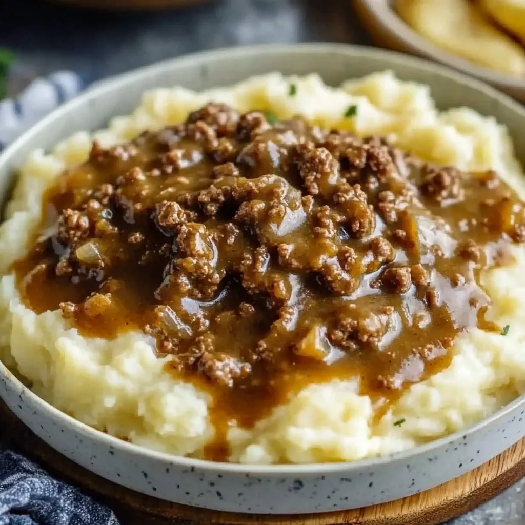 Ground Beef and Gravy Over Mashed Potatoes