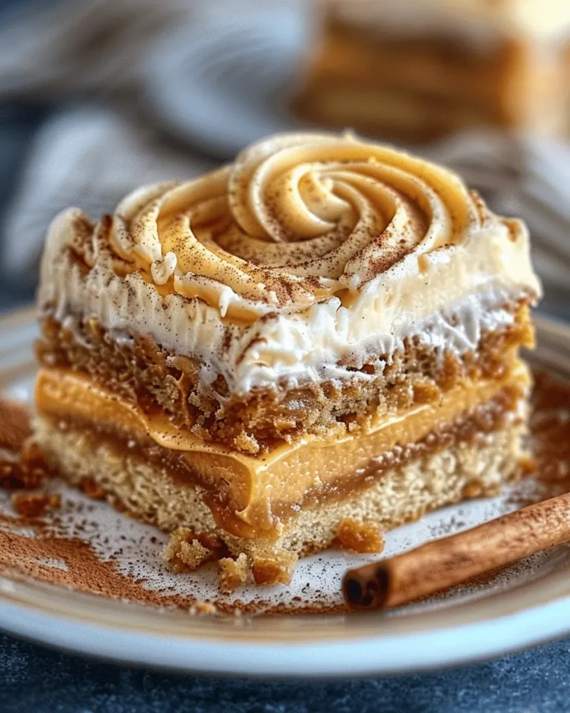 Pumpkin Spice Gooey Cake